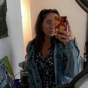 Meet your Posher, Meghan